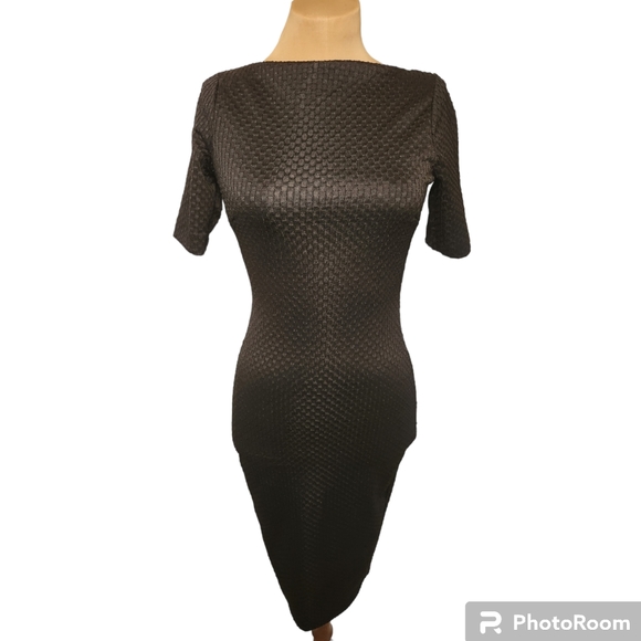 Zara Dresses & Skirts - ZARA honeycomb bodycon dress